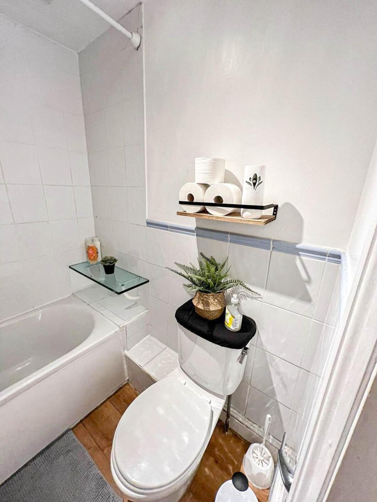 Lovely 1 Bedroom Flat In West Kensington Central London, Shepherd'S Bush Exterior photo