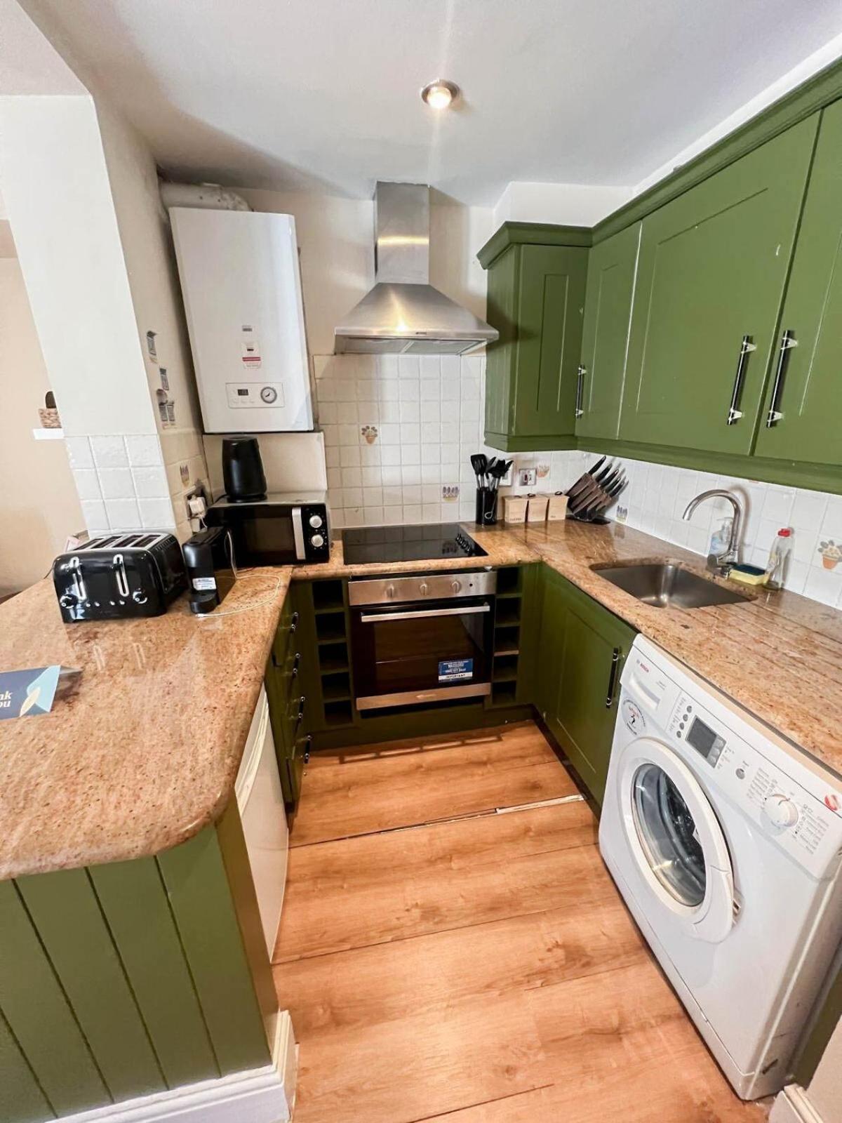 Lovely 1 Bedroom Flat In West Kensington Central London, Shepherd'S Bush Exterior photo